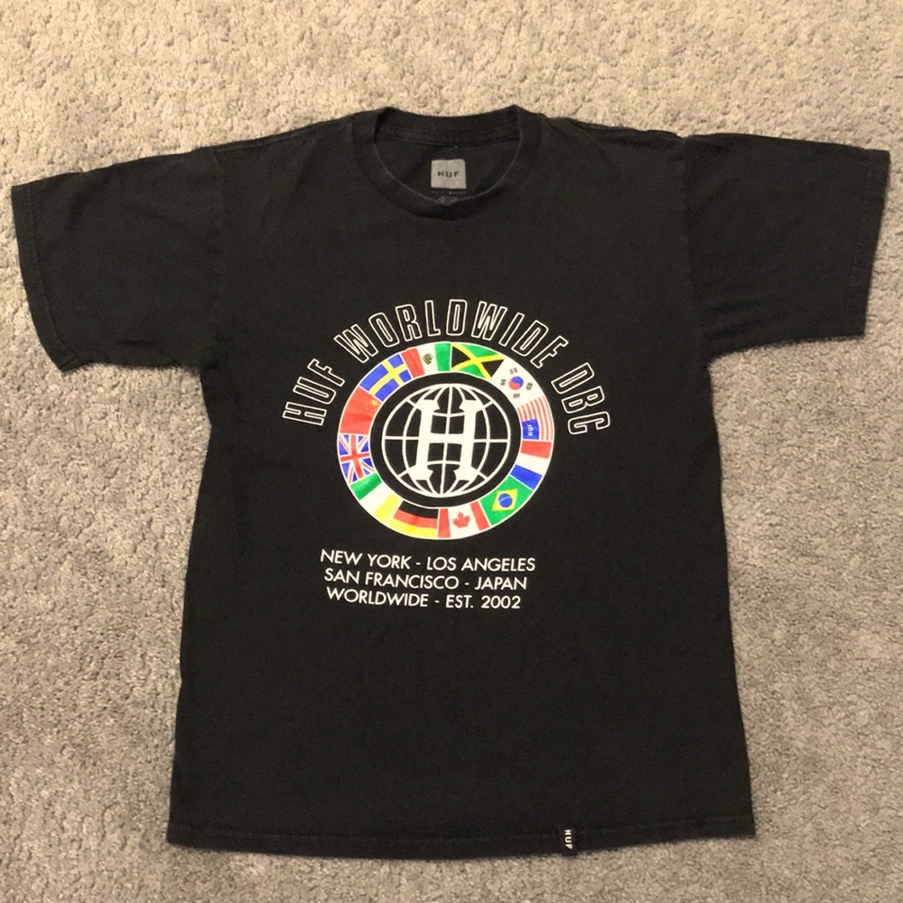 HUF t-shirt